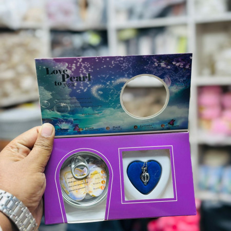 Love Pearl Necklace Box