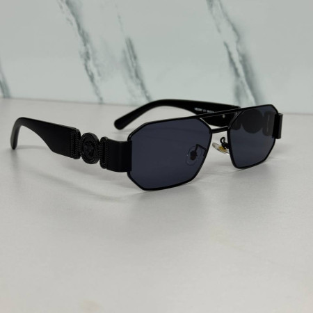 VS Luxury Medallion Metal Frame Sunglass -Black